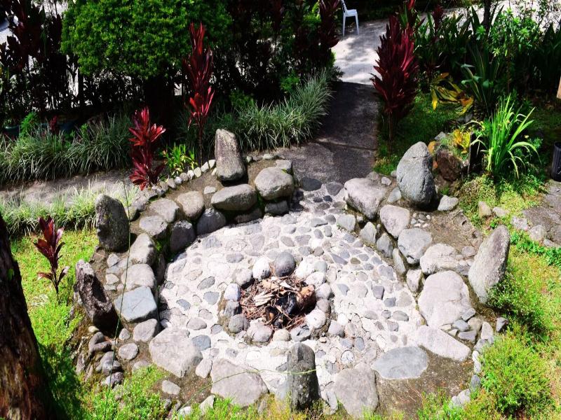 Safari Lodge Baguio by Log Cabin Hotel image