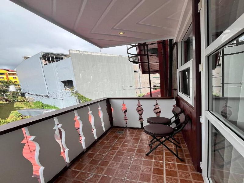 Safari Lodge Baguio by Log Cabin Hotel image