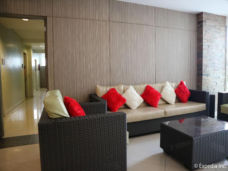 Magallanes Square Hotel image
