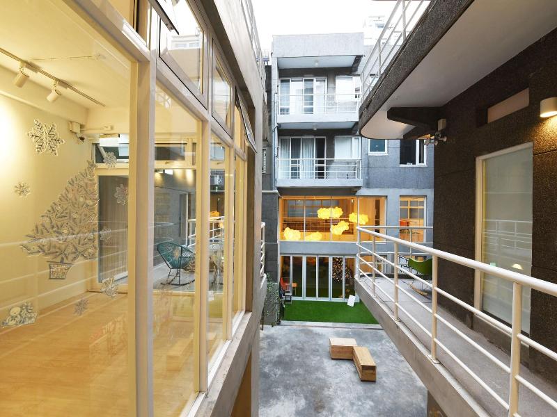 Flip Flop Hostel - Garden image