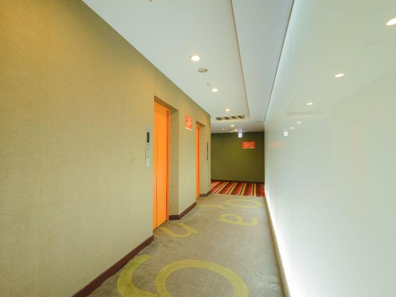 SAN HUA HOTEL image