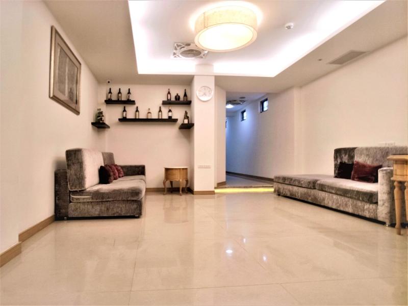 Shihlin Service Apartment image
