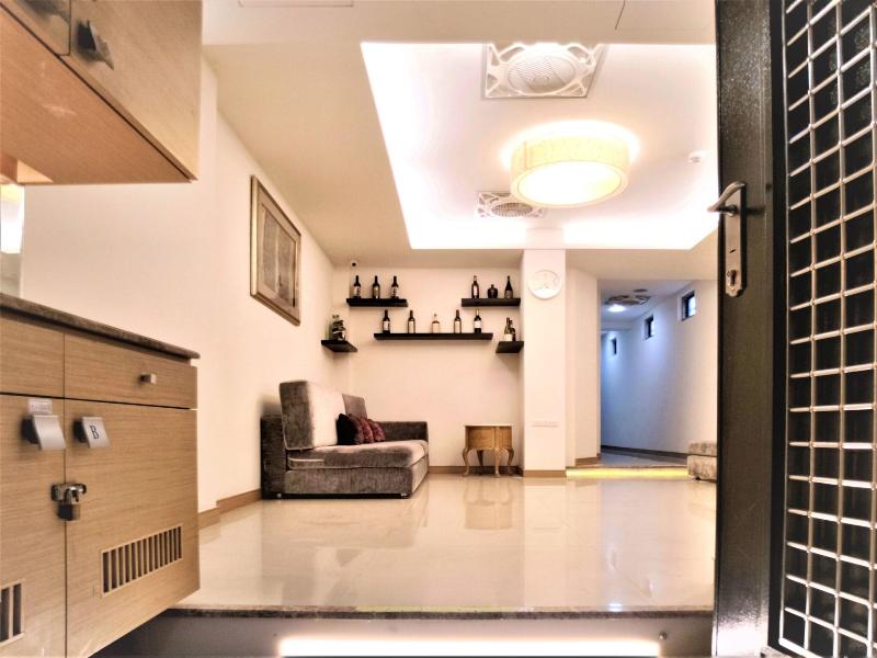 Shihlin Service Apartment image