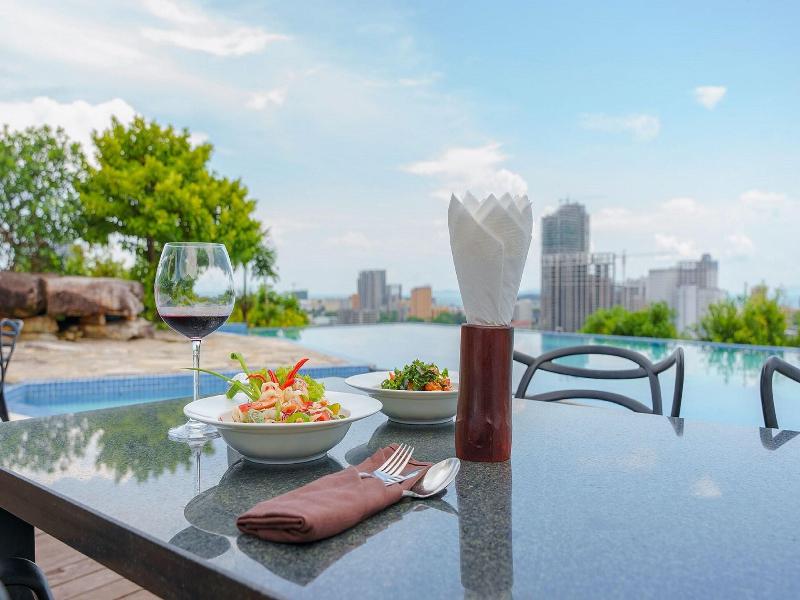360 Resort image