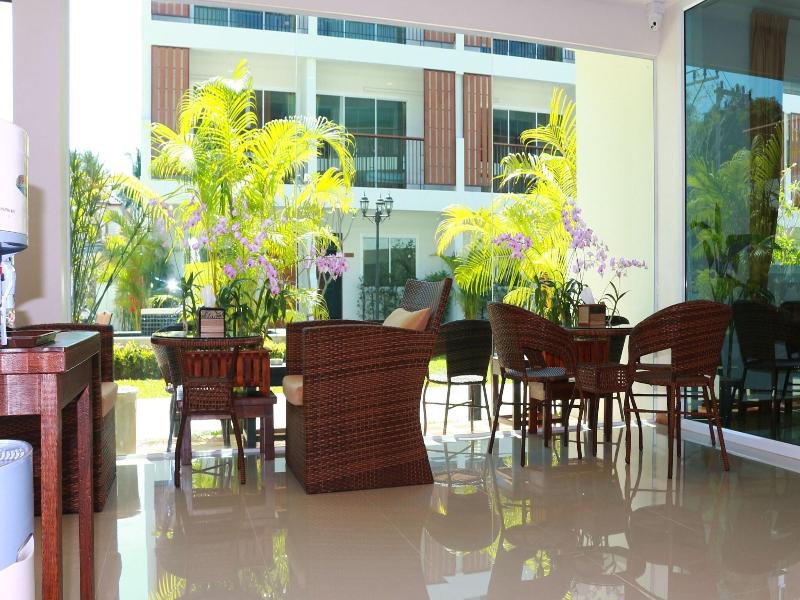 Crystal Lamai Hotel image
