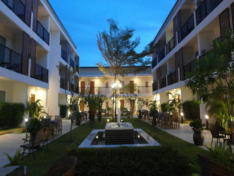 Crystal Lamai Hotel image