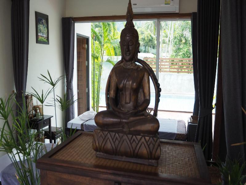 Crystal Lamai Hotel image