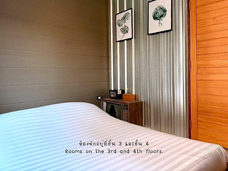 Yimwhan Hostel Cafe image