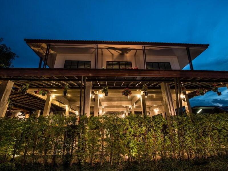 Maryo Resort