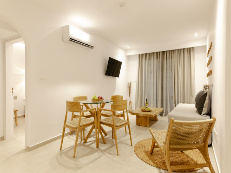Andreotis Hotel Apts image