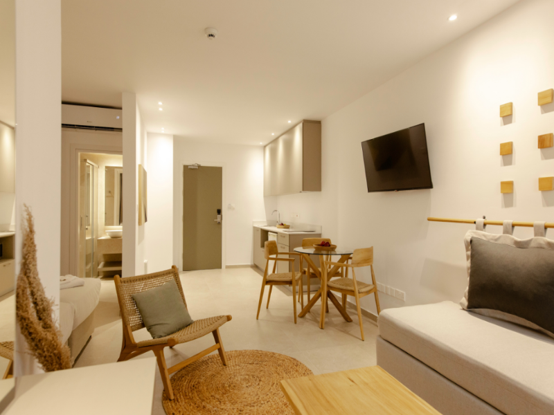 Andreotis Hotel Apts image