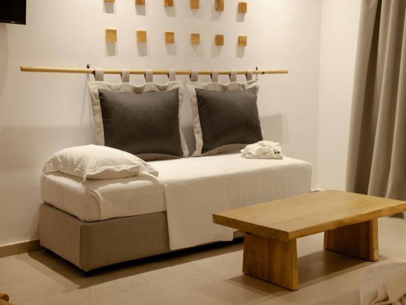 Andreotis Hotel Apts image