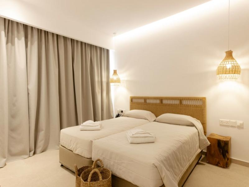 Andreotis Hotel Apts image