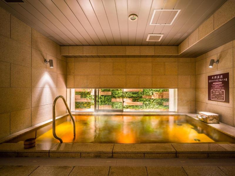 Super Hotel Premier Osaka Hommachi image