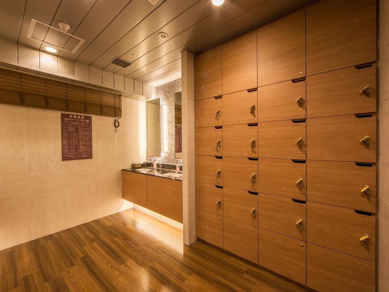 Super Hotel Premier Osaka Hommachi image