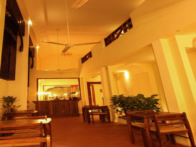Le Luxe Boutique Hotel image