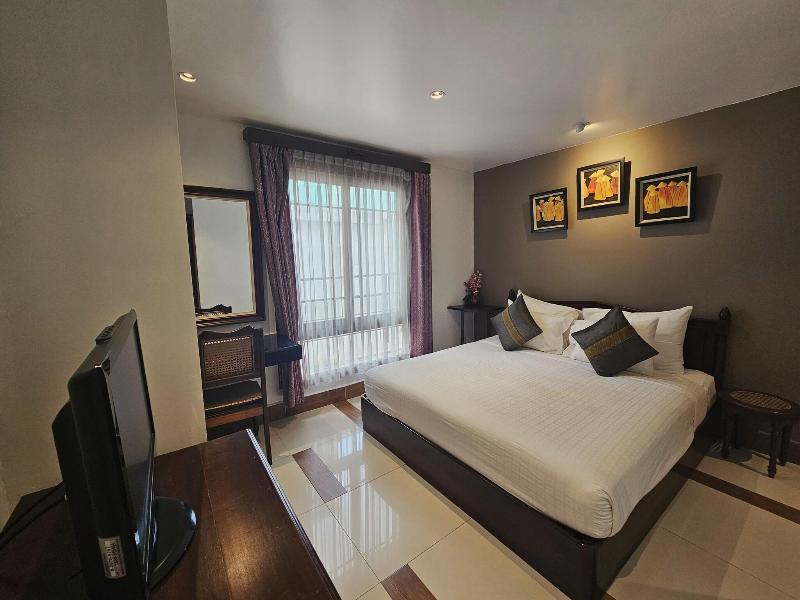 Family Boutique Hotel image