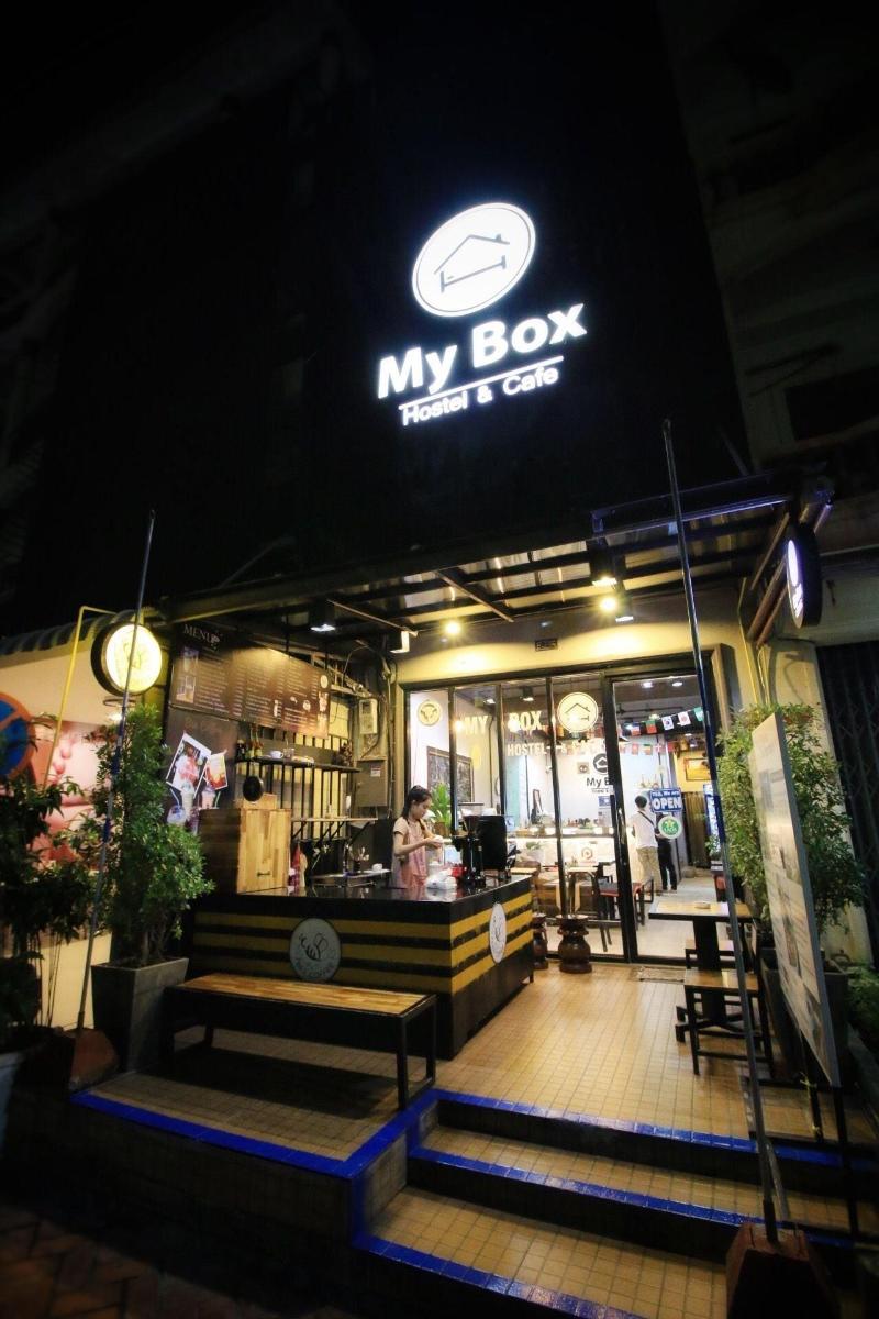 My Box Hostel and Cafe