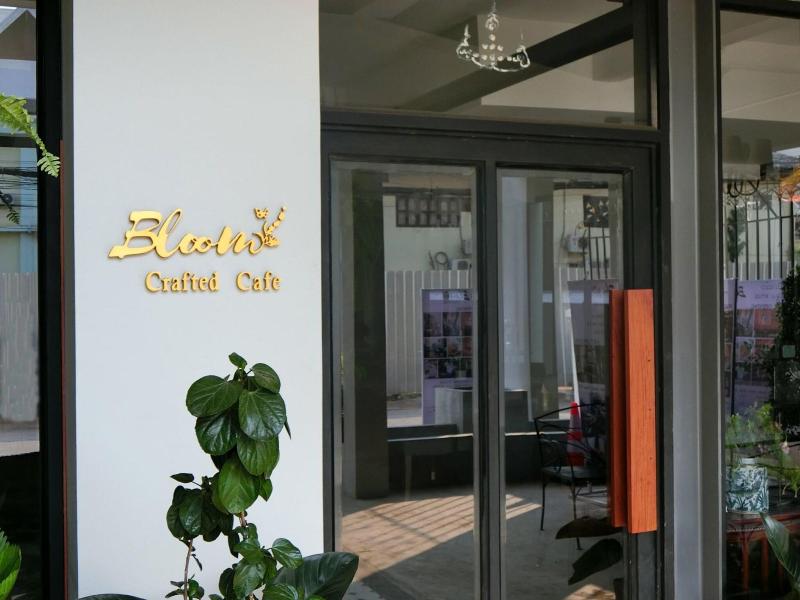 Bloom Boutique Hotel And Cafe image