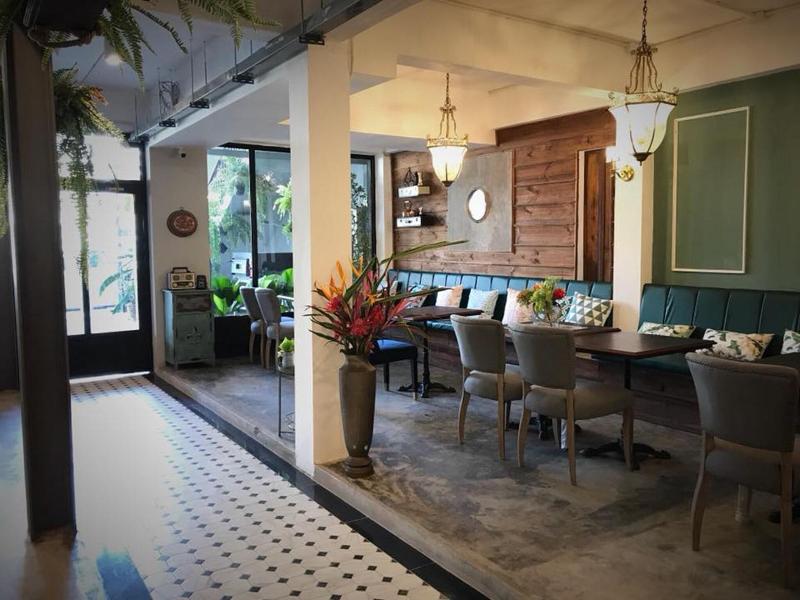 Bloom Boutique Hotel And Cafe image