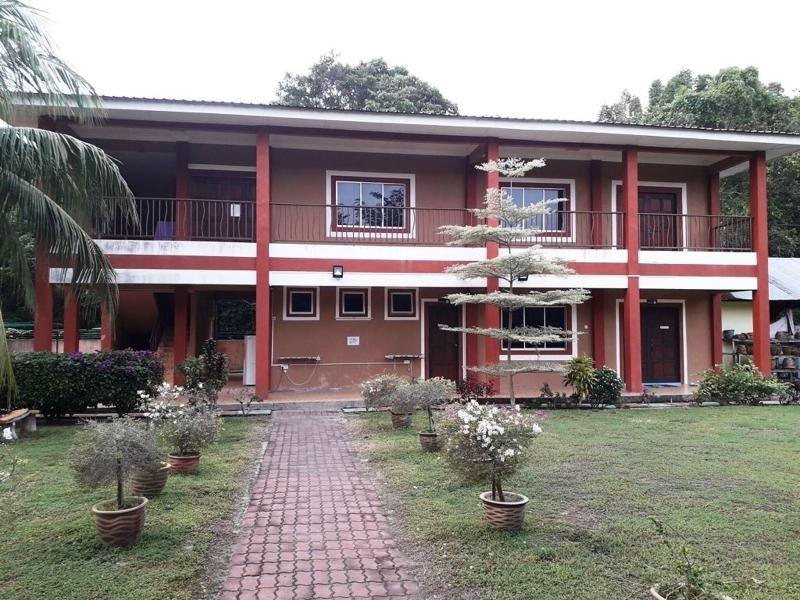 Purnama Beach Resort