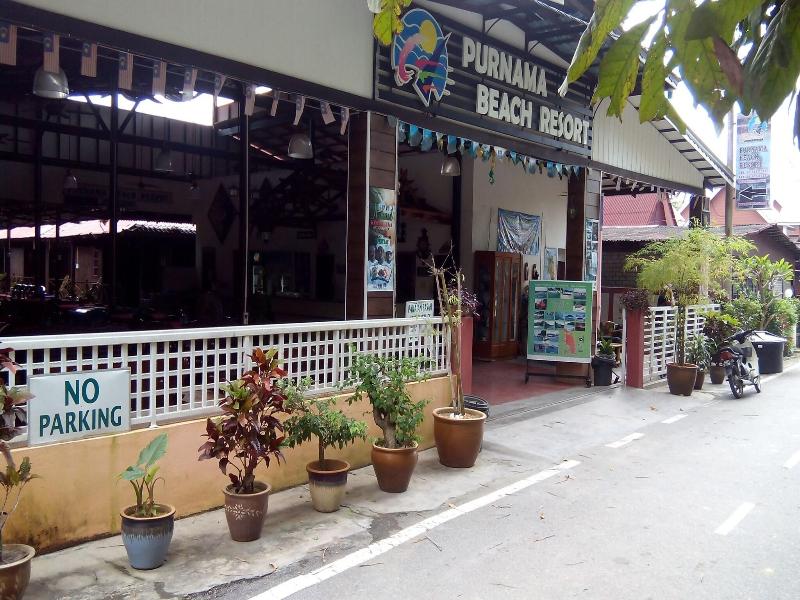 Purnama Beach Resort