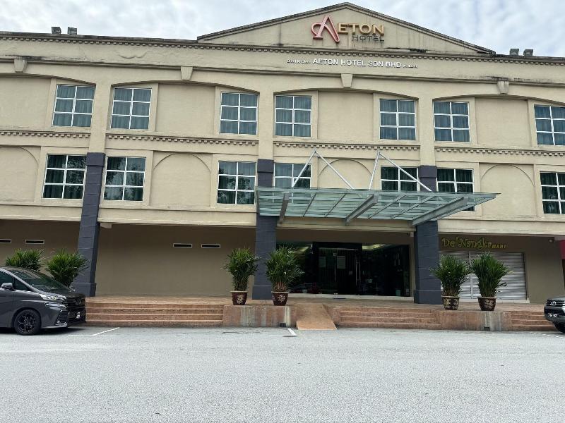 Aeton Hotel image