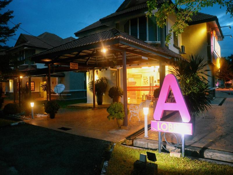 Kertih Damansara Inn image