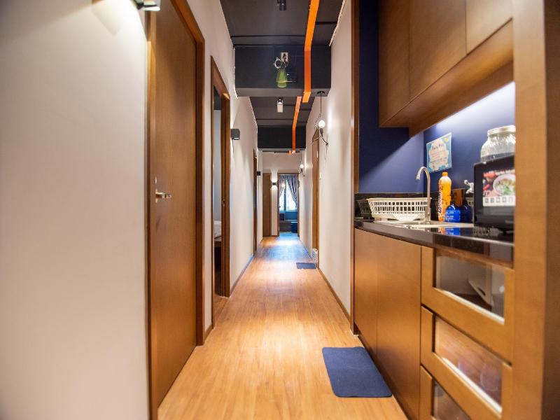Homy Seafront Hostel image
