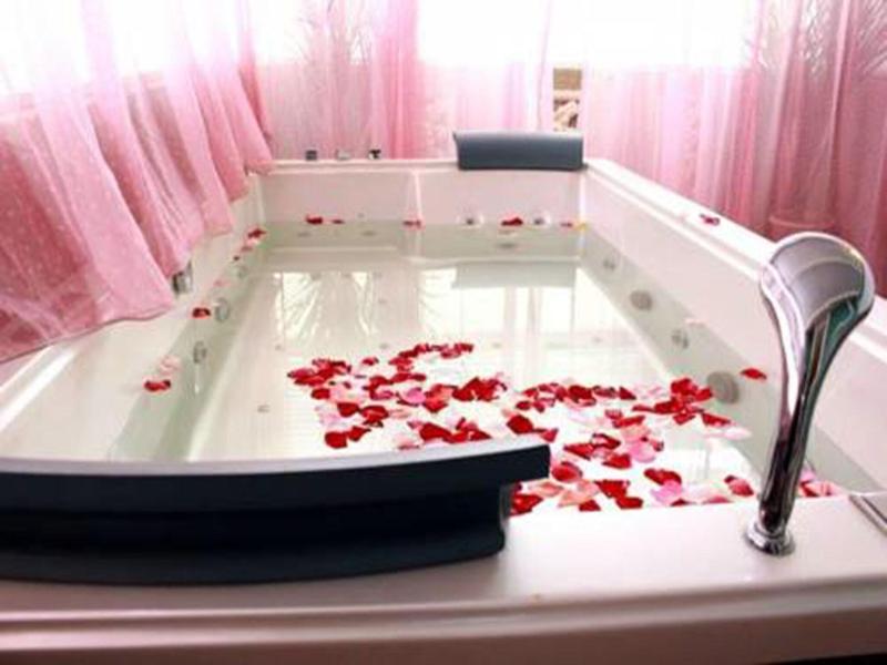 Paradise Spa Hotel image