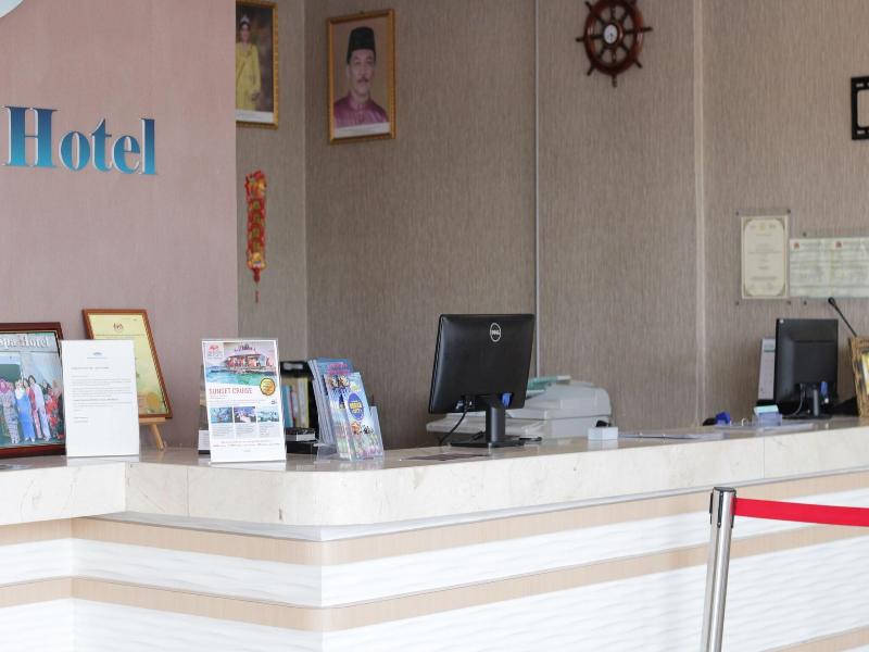 Paradise Spa Hotel image