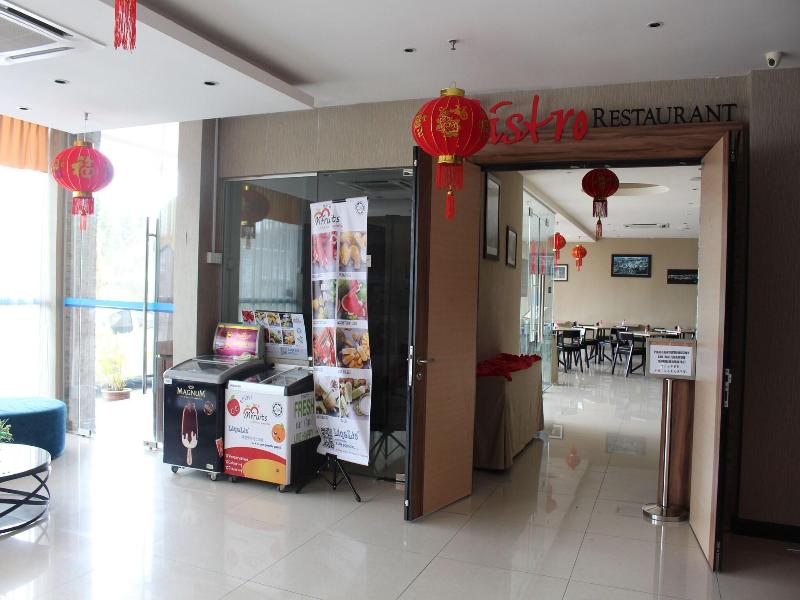 Paradise Spa Hotel image