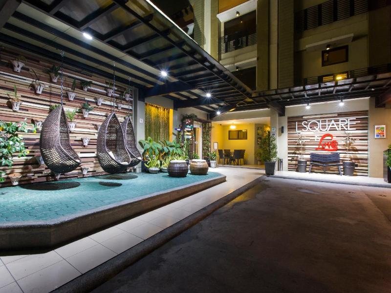 L Square Hotel image 7