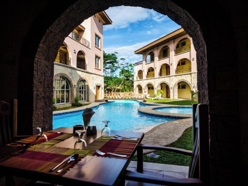 Corto del Mar Hotel