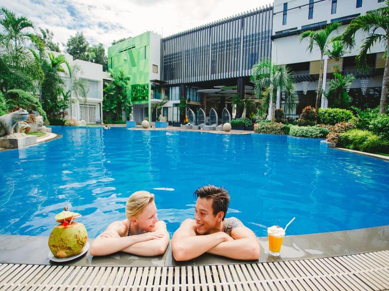 Aziza Paradise Hotel image