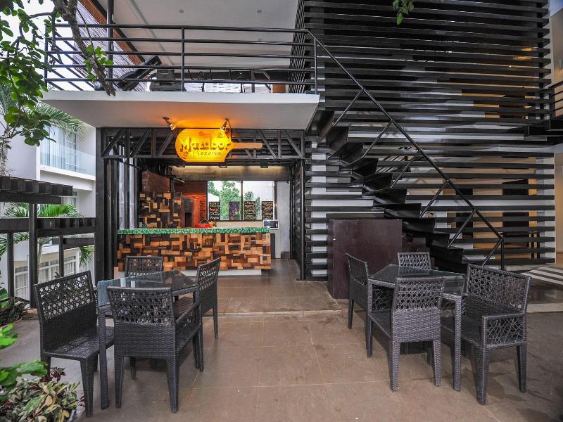 Aziza Paradise Hotel image