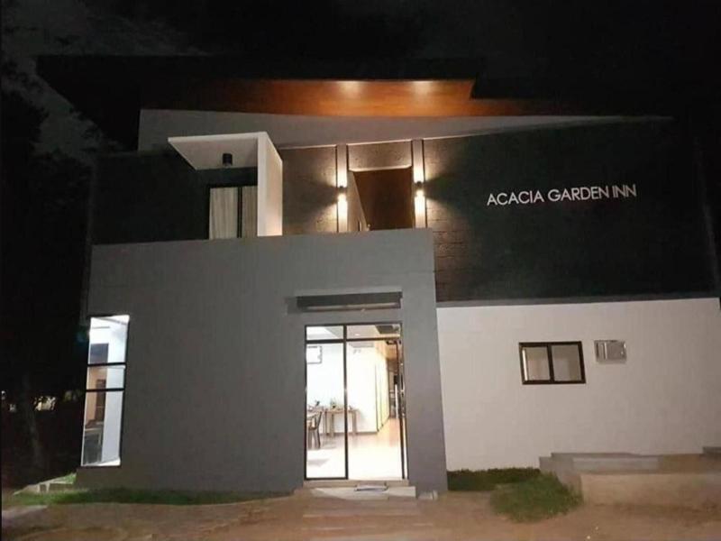 Acacia Garden Inn