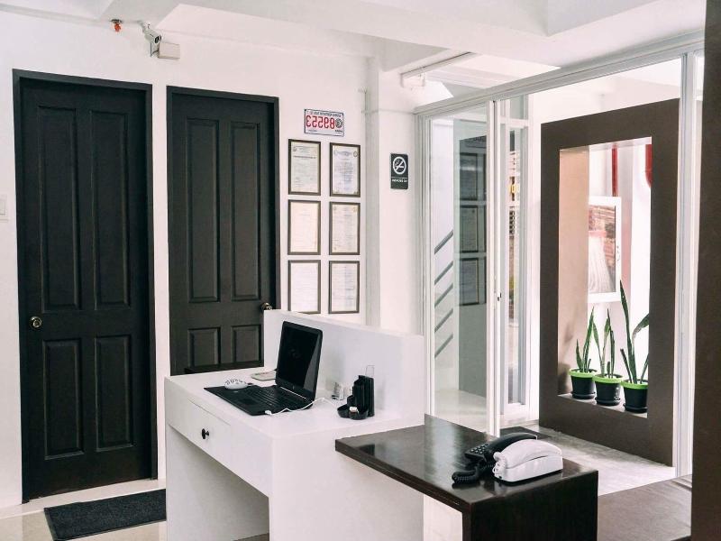 The Strand Suites and Dormitel image