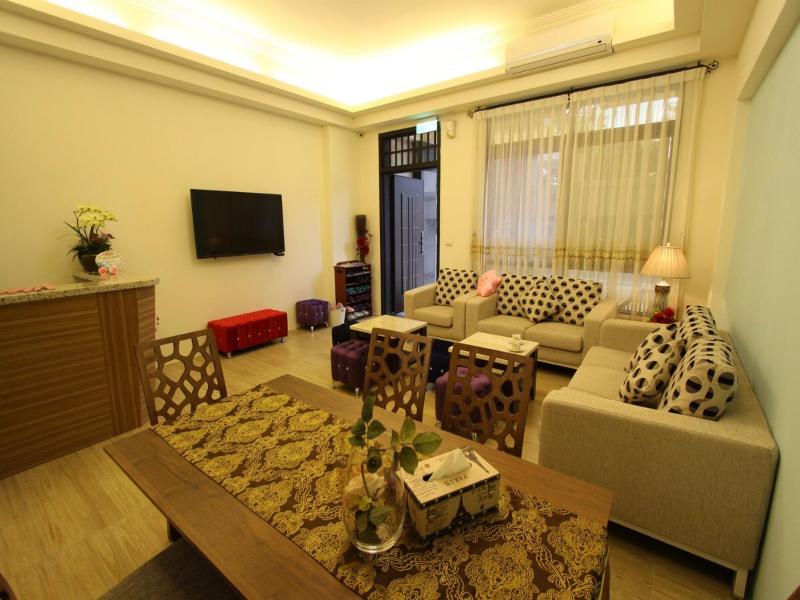 Star-Ya Bed and Breakfast image