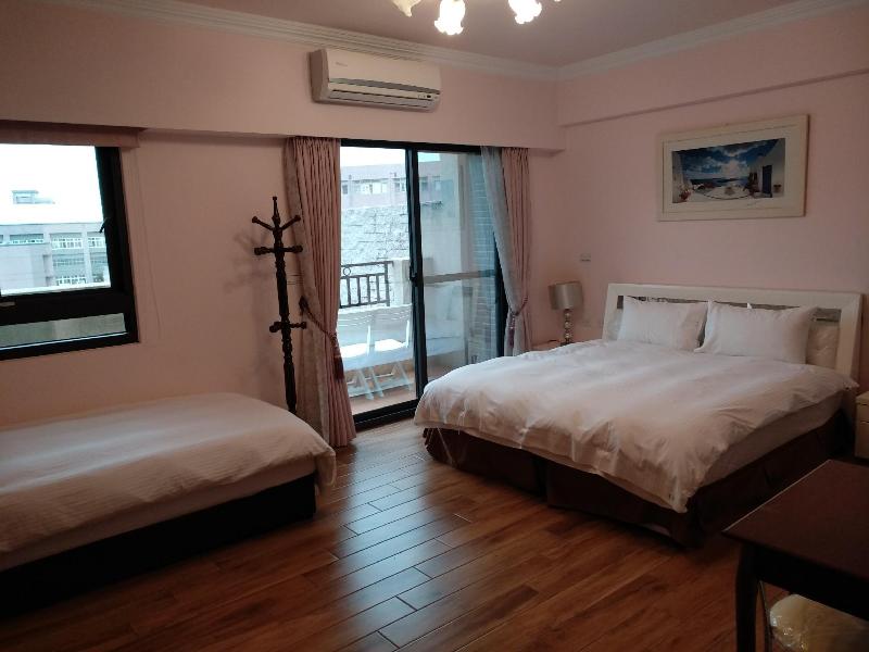 Star-Ya Bed and Breakfast image