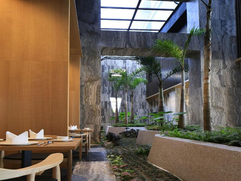 South Urban Hotel image
