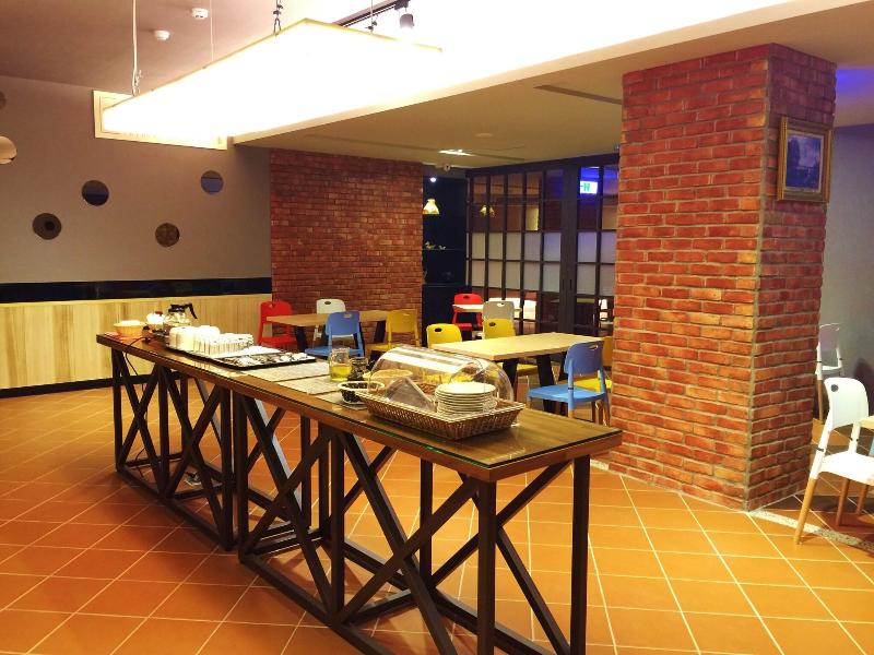 SENDALE ZHUBEI BUSINESS HOTEL image