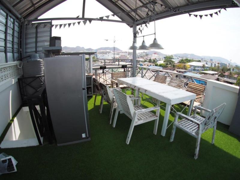Jetty Huahin Hostel image