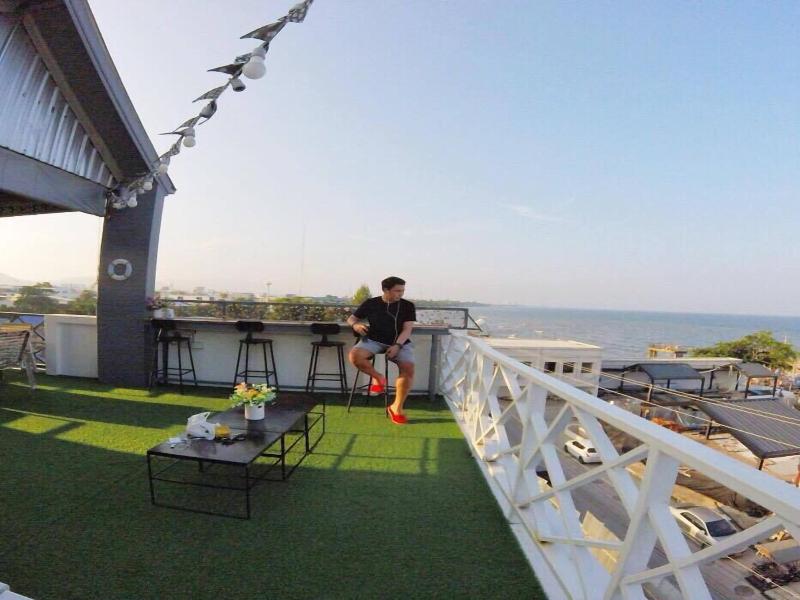 Jetty Huahin Hostel image