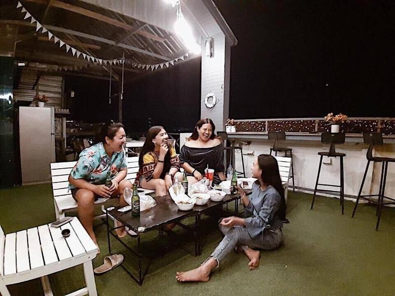 Jetty Huahin Hostel image