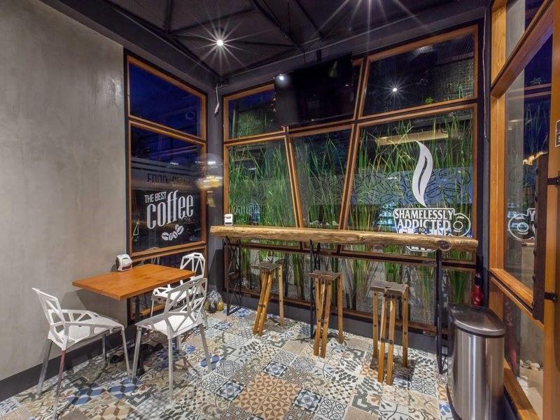 Loft Mania Boutique Hotel image