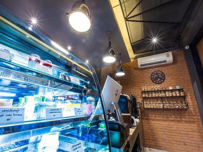 Loft Mania Boutique Hotel image