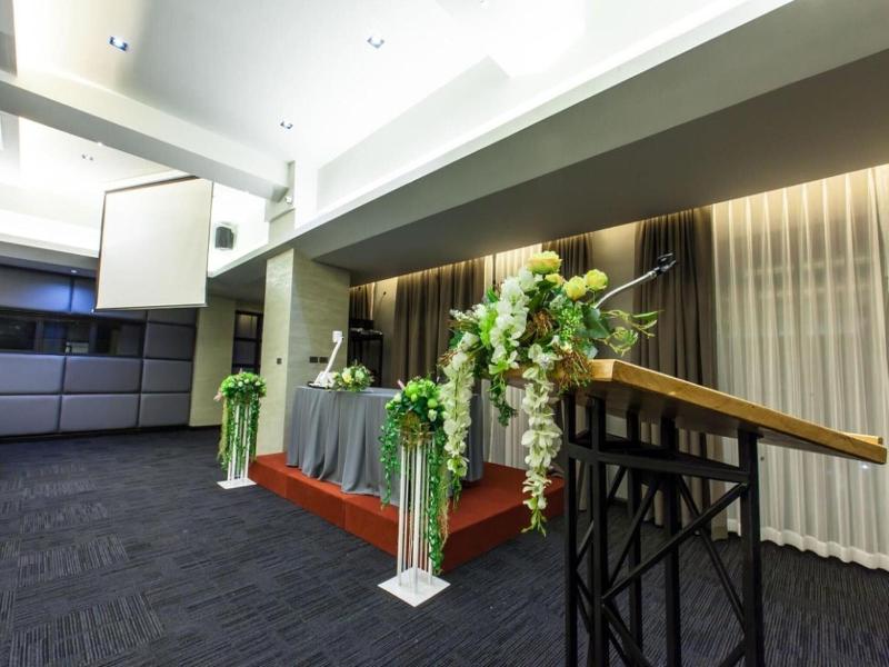 Loft Mania Boutique Hotel image