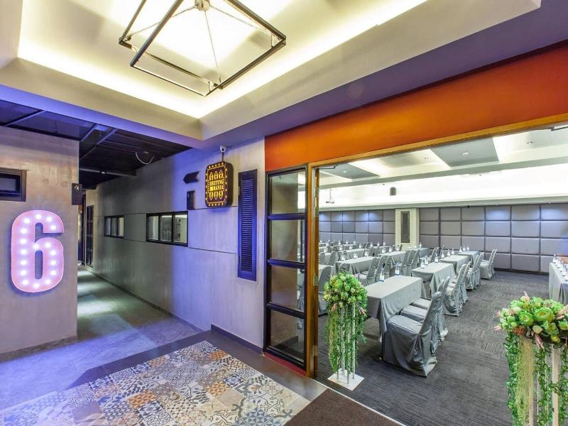 Loft Mania Boutique Hotel image