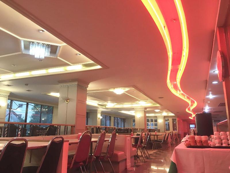 Jumbotel Hotel image